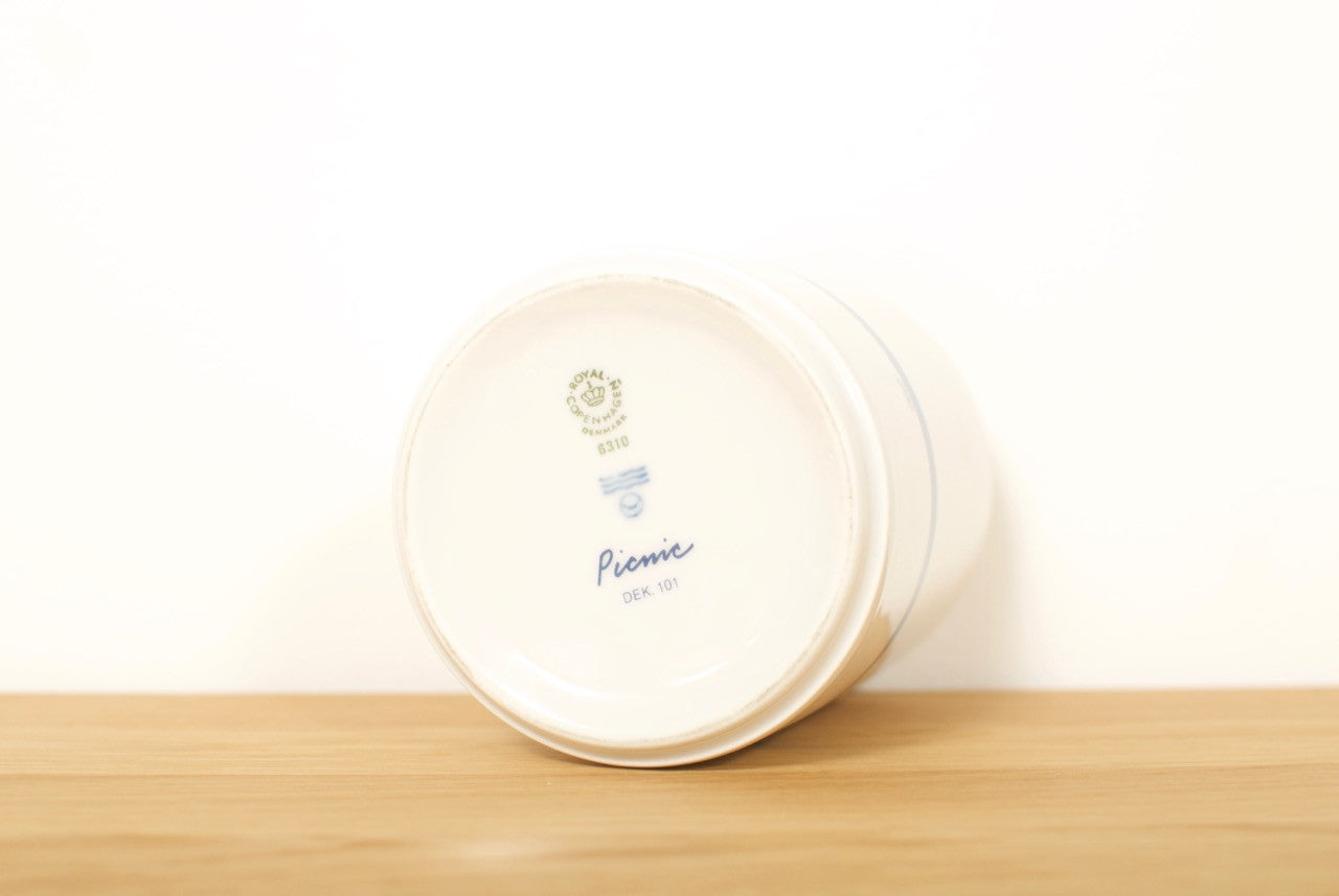 Royal Copenhagen flower pot by Ole Kortzau