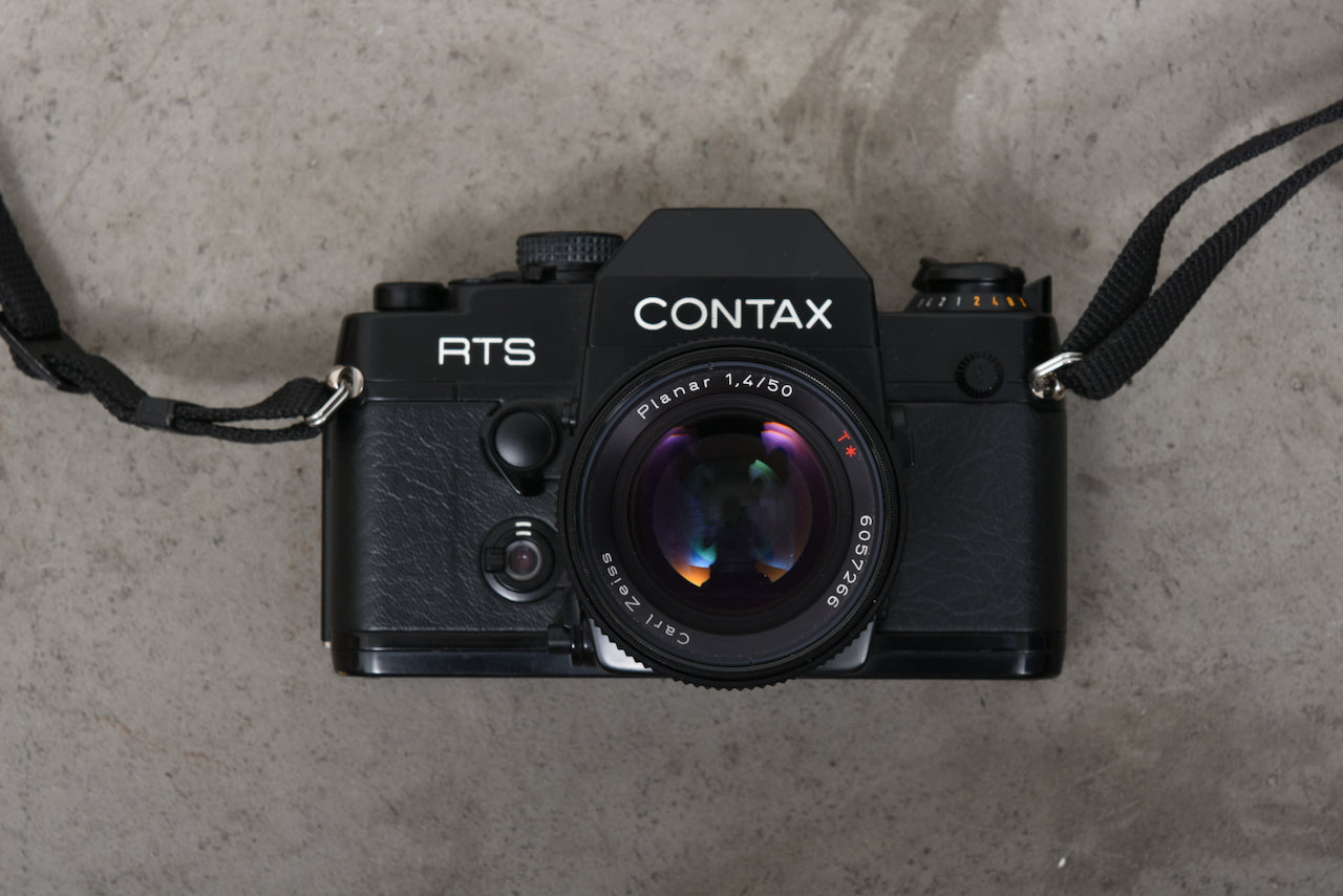 Contax RTS-II SLR camera with Carl Zeiss lens