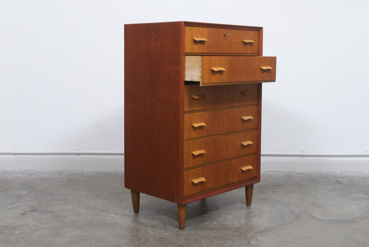 Teak chest of drawers