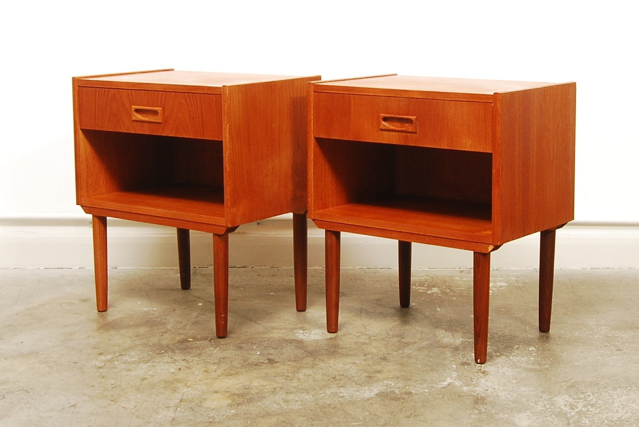 Pair of bedside tables no. 3
