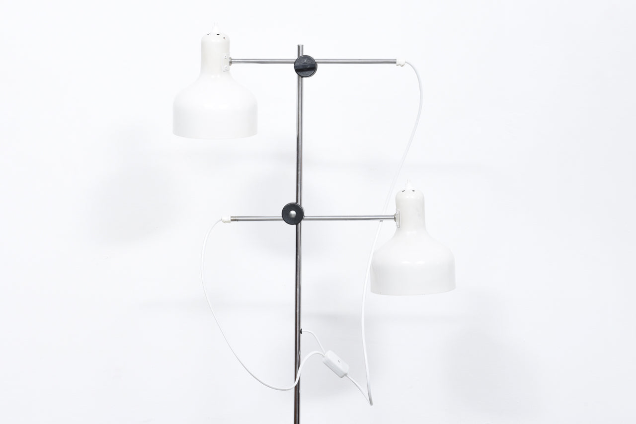 Twin-headed floor lamp with matt white shades