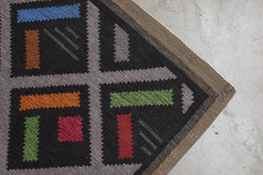 Wool rug by Anna-Johanna Ångström