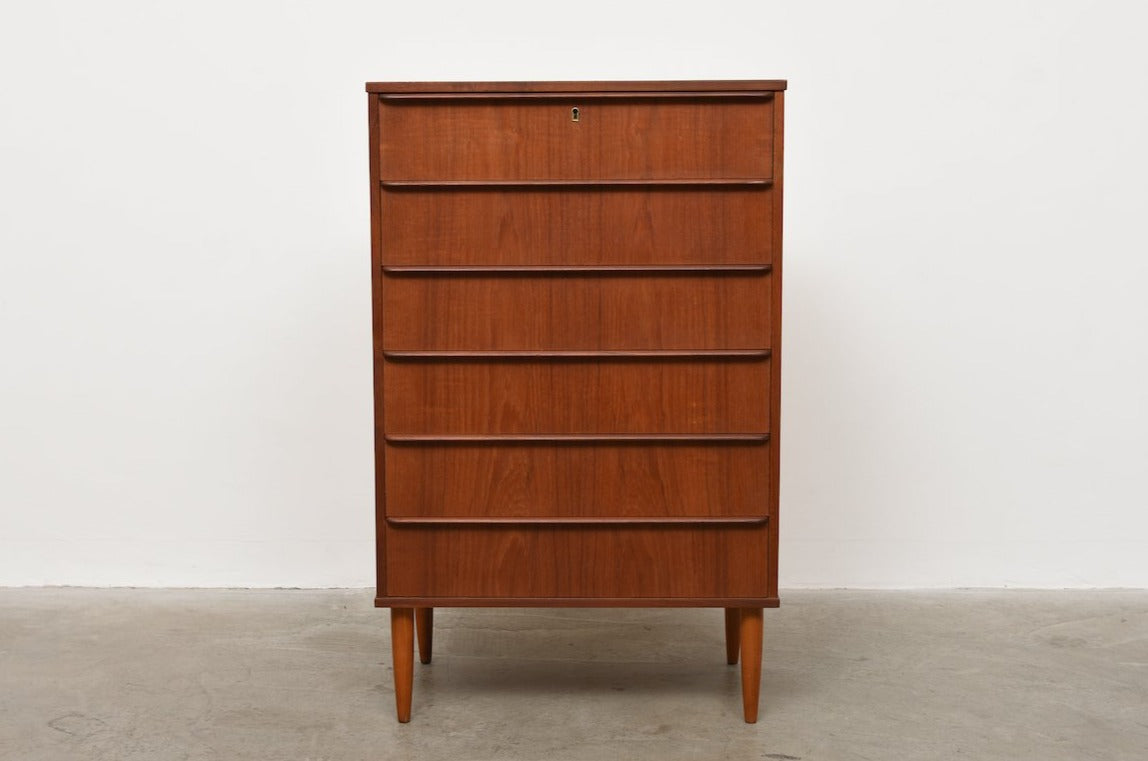 Teak chest of drawers no. 1