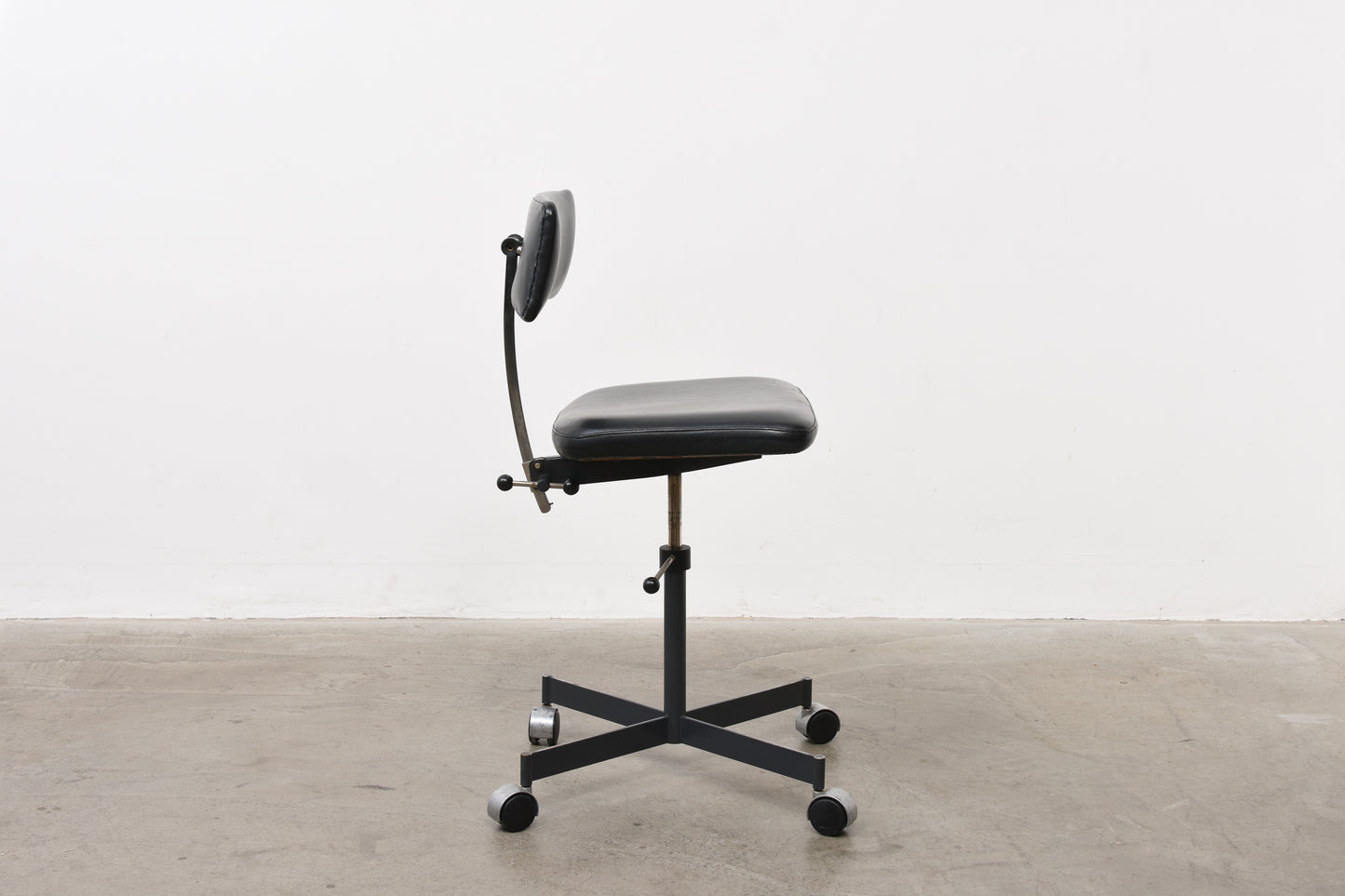 1960s task chair by KEVI