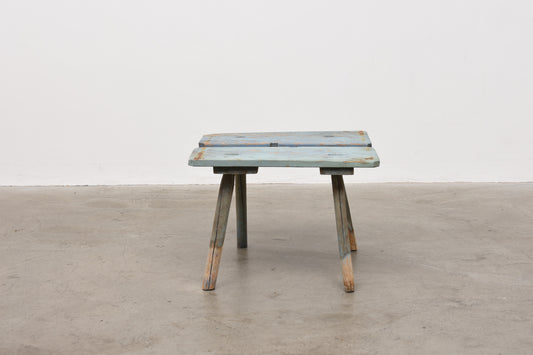 Primitive table/stool