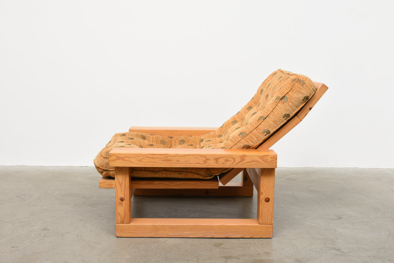 1970s reclining lounger in pine
