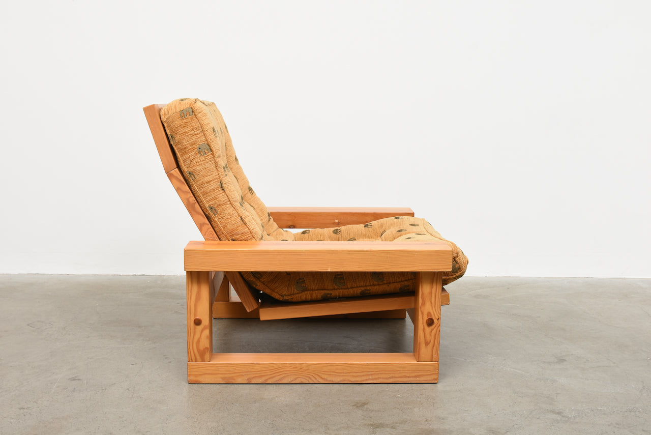 1970s reclining lounger in pine
