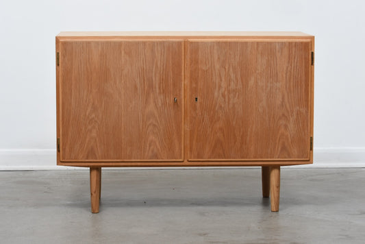 Oak sideboard by Poul Hundevad