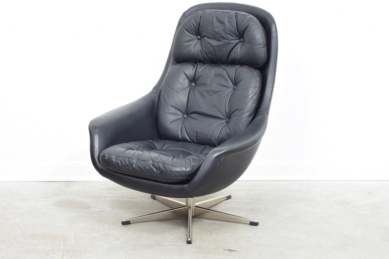 Leather swivel chair by H.W. Klein