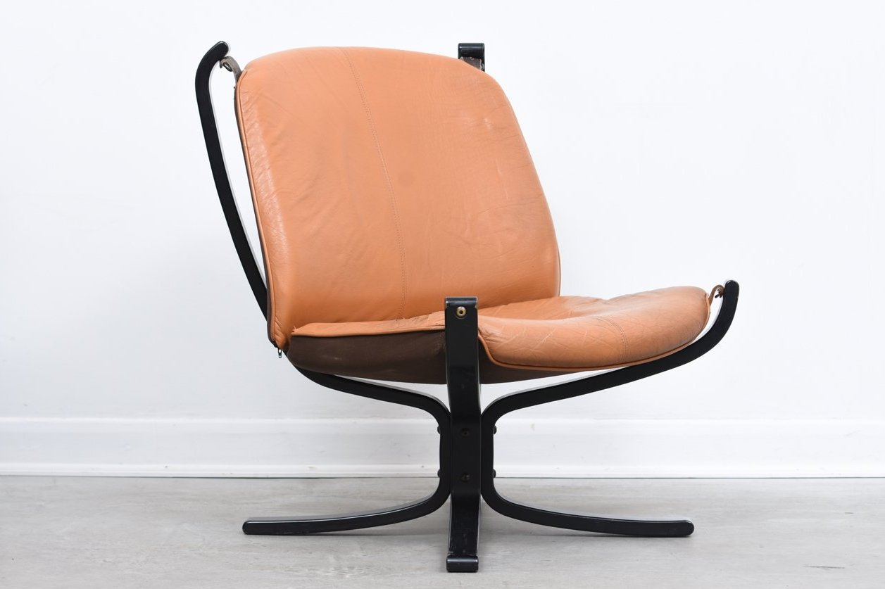 Falcon chair by Sigurd Ressel