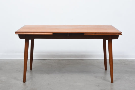 AT-312 dining table by Hans J. Wegner