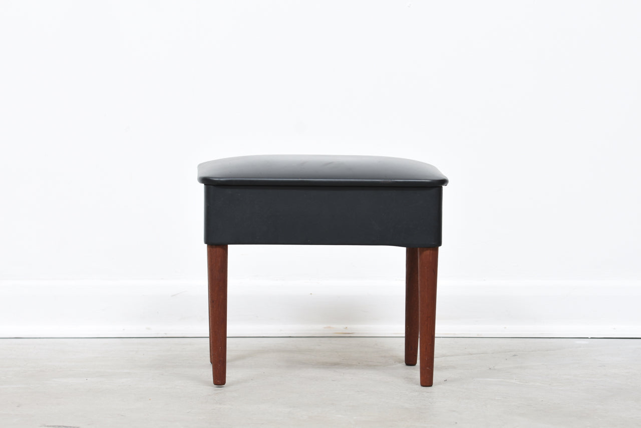 Foot stool with integrated storage