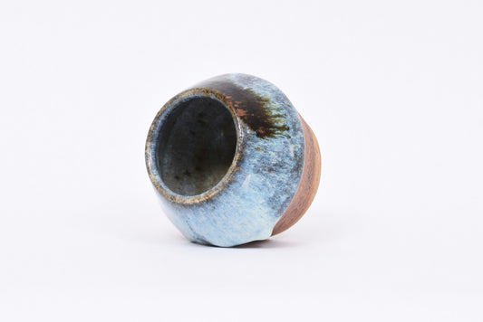 Ceramic pot by Conny Walther