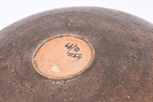 Large Italian stoneware bowl